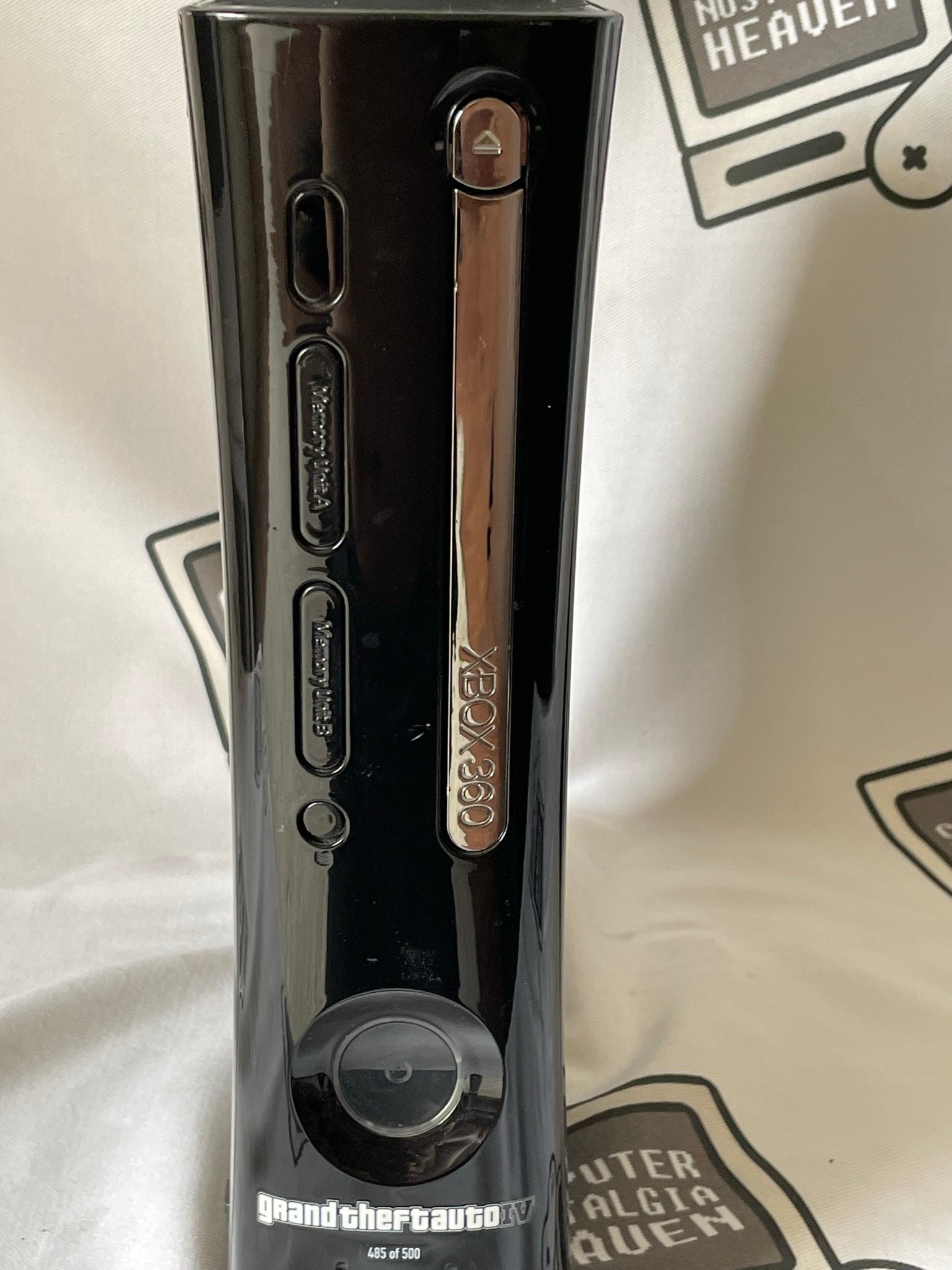 Xbox 360 Colorware GTA:4 (#/500)